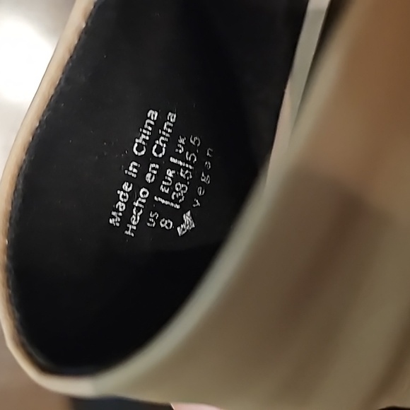 Flats loafers beige NWOT - Picture 5 of 5